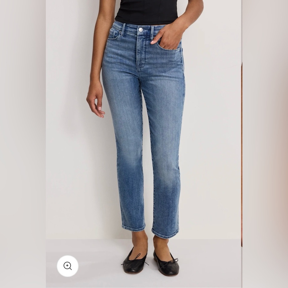 Good American Good Legs Straight Jeans